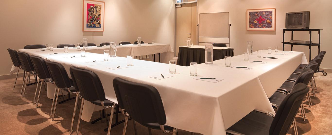 Adina Flinders Street 4* Melbourne